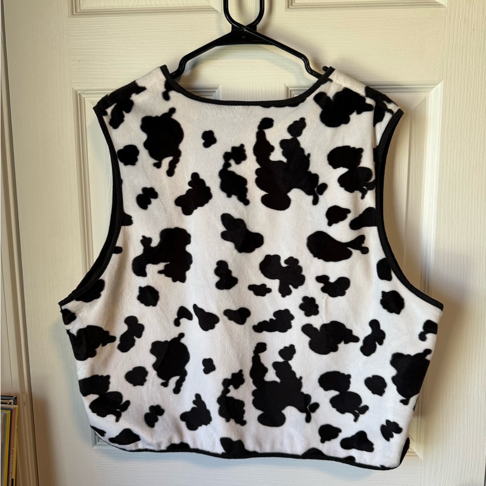 White Stag Cow Print Sleeveless Vest - Picture 2 of 2